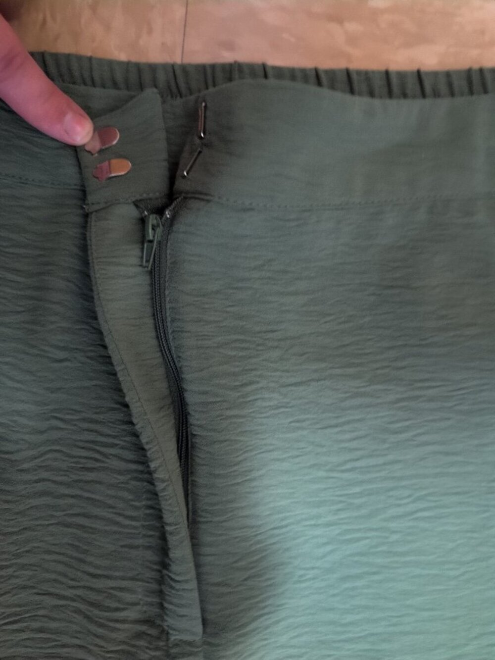 Sofia Jeans by Sofia Vergara Pants Women's XXL (20) Green Tea Utility Cargo NWT - Picture 5 of 11